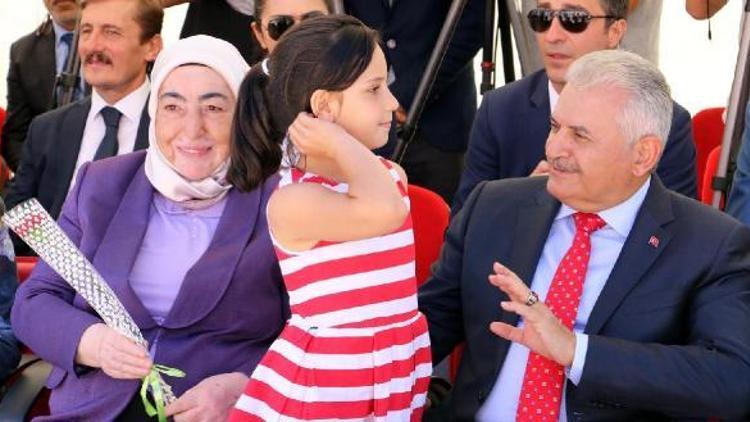 Başbakan Yıldırım Erzincan ve Bayburtta