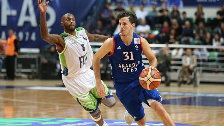 TOFAŞ: 83 - Anadolu Efes: 89