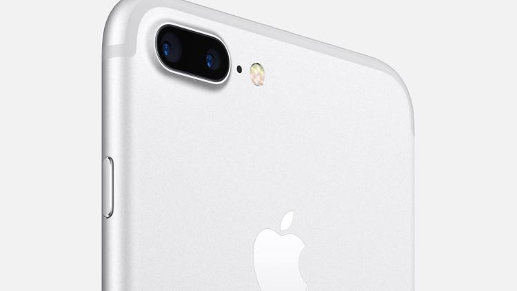 Bembeyaz iPhone 7 (Jet White) geliyor