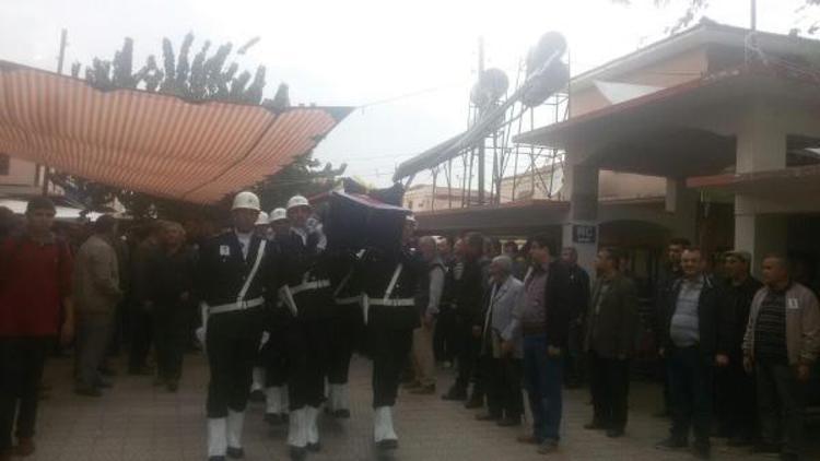 Polis memuru kalp krizi sonucu yaşamını yitirdi