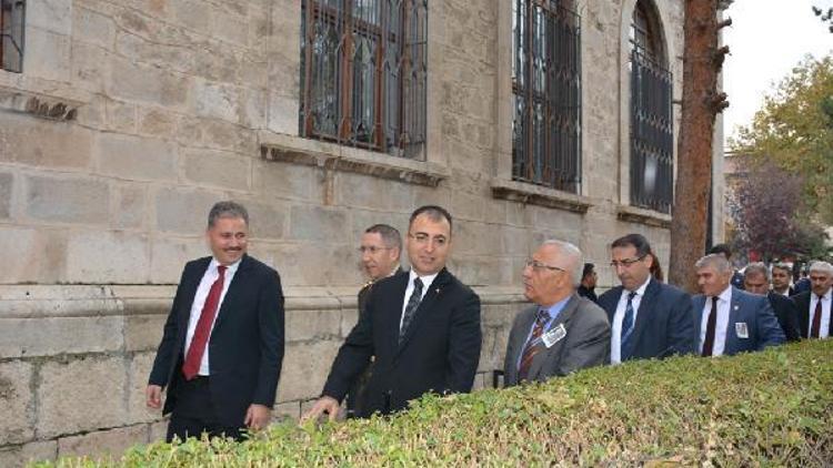 Vali Toprak, Atatürk evini ziyaret etti