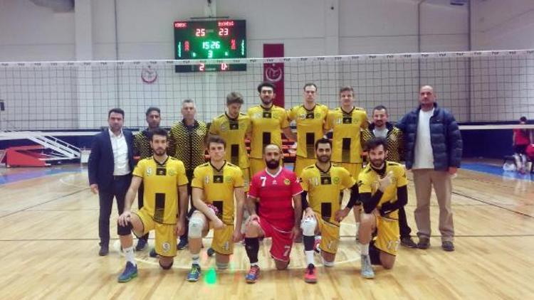 Konya Büyükşehir Belediyespor voleybol takımı kazanmaya devam ediyor