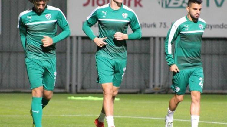 Bursaspor’da Akhisar hazırlıklar sürüyor