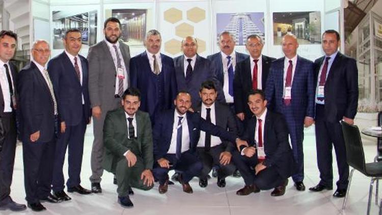 MÜSİAD Kayseri şubesinin  EXPO fuarı çıkartması