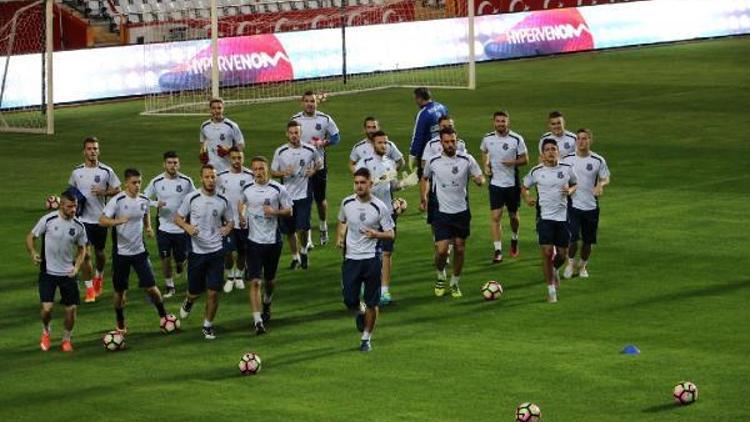 Kosova Milli Takımı, Türkiye maçı hazırlıklarını tamamladı