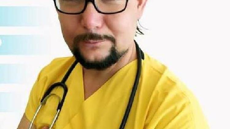 40 yaşındaki doktor kalp krizinden öldü