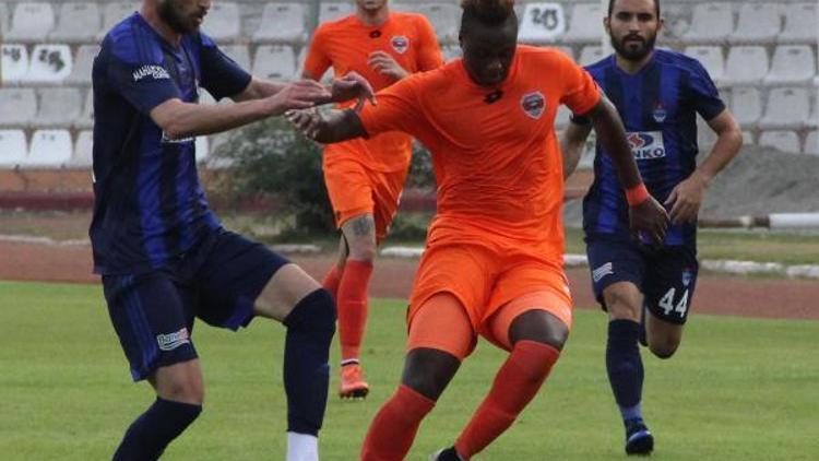 Adanaspor özel maçta Gaziantep Büyükşehir Belediyespora mağlup oldu