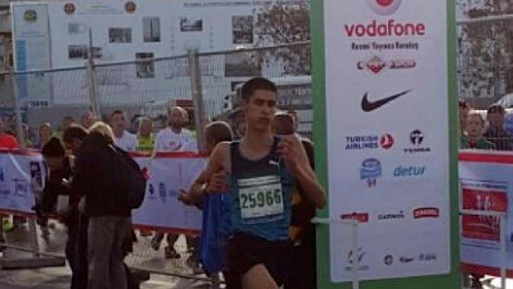 İstanbul Maratonunda üçüncü oldu