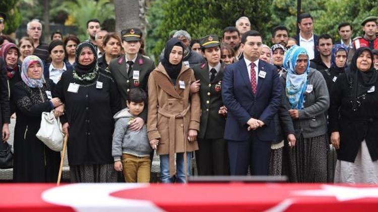 Şehit Uzman Çavuş Doğruöz törenle uğurlandı