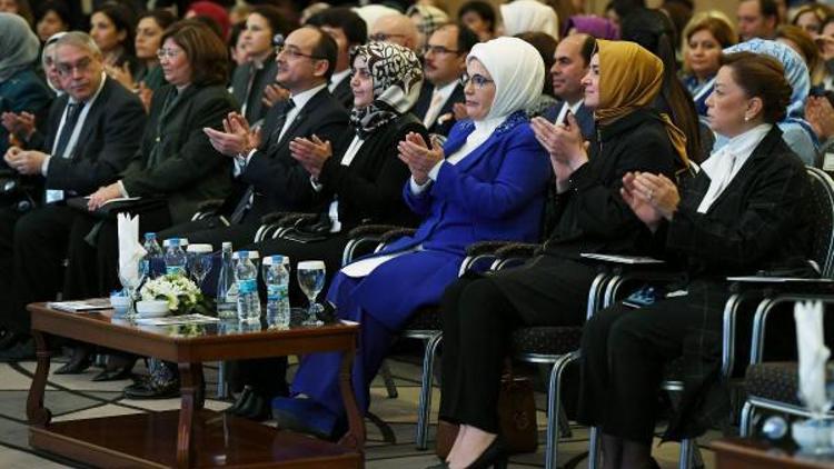 Emine Erdoğan: Kadın ve erkek arasında bir hiyerarşiden değil, iş birliğinden söz edebiliriz
