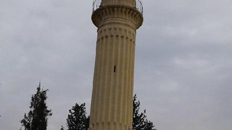 Nusaybin Zeynel Abidin Camiinde 3 yıl sonra ilk namaz