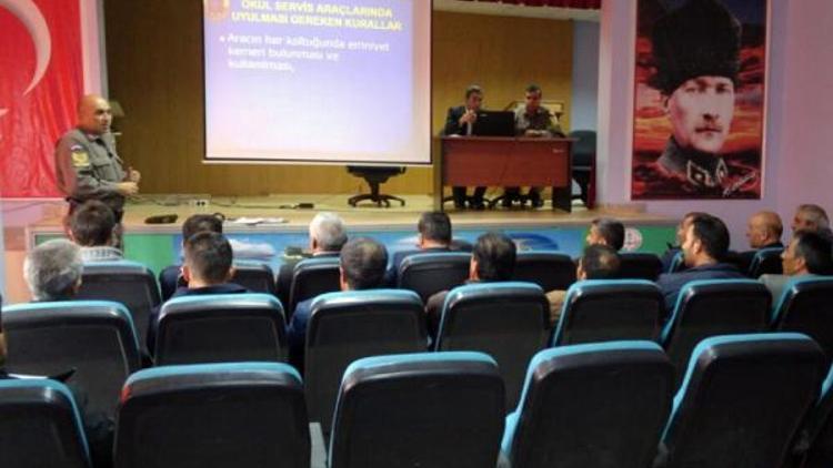 Adilcevaz’da taşımalı servis şoförlerine seminer