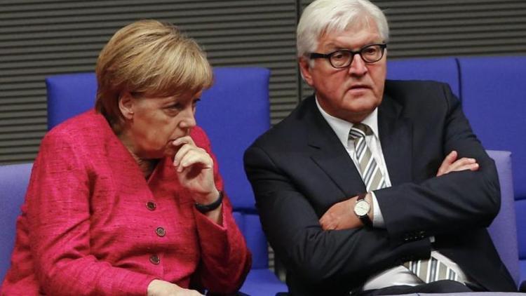 Almanyada Steinmeierin cumhurbaşkanı adaylığı açıklandı