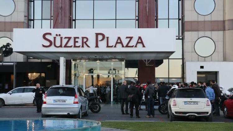 Süzer Plazada alacak verecek kavgası