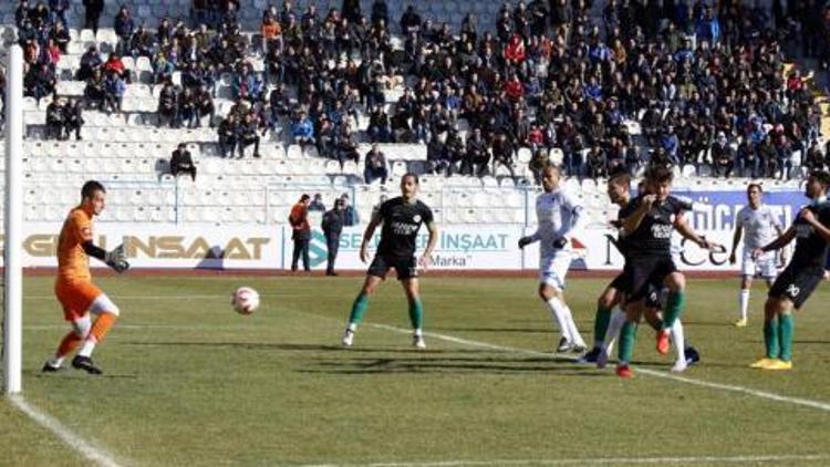 Büyükşehir Belediye Erzurumspor-Anadolu Üskürdar: 3-1