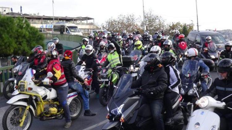 Motorsikletliler  İstanbul turu ile  Çocuk istismarı düzenlemesine dikkat çekti