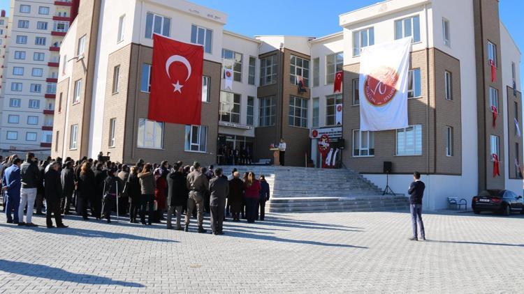 Kozaklı Meslek Yüksekokulu, törenle açıldı