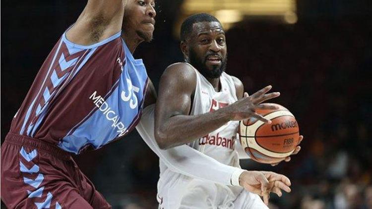 Galatasarayda Justin Dentmon affedildi