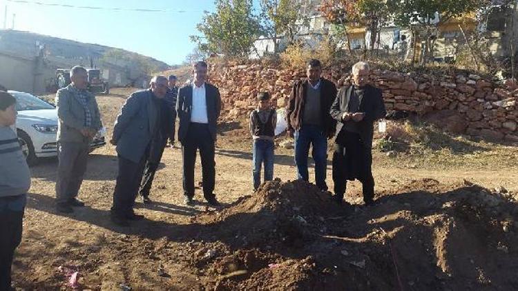 Besni’de, su arızası giderildi