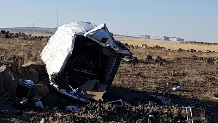 Nevşehir’de tiyatrocular kaza geçirdi: 1 ölü, 1 yaralı