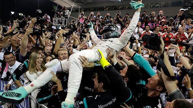 Formula 1in yeni kralı Rosberg