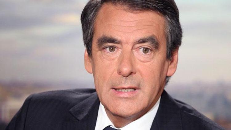 Fransada merkeze sağın cumhurbaşkanı adayı François Fillon oldu