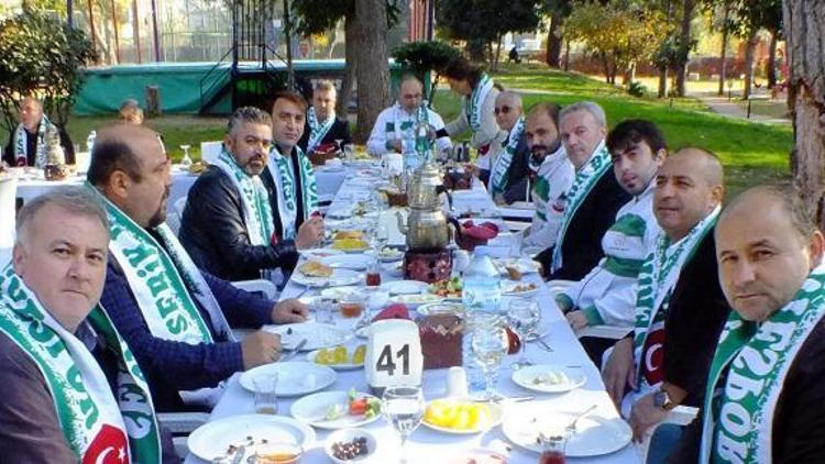 Serikspor dostları kahvaltıda buluştu