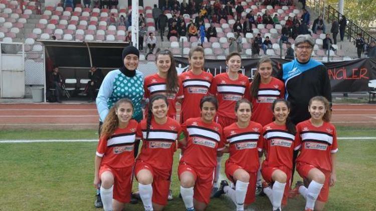 Kadınlar futbol liginde gol yağmuru: 30-0