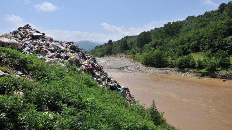 Rize’de 5 ilçenin çöp sorununa ortak çözüm aranıyor