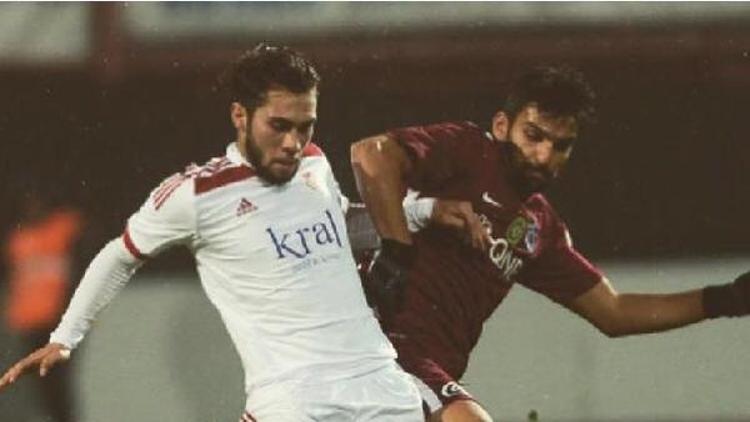 Muhammed Çalhanoğlu abisinin yolunda