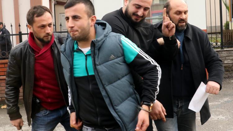 Kerimcan Durmazı darp edenlere polis merkezi çıkışında alkış