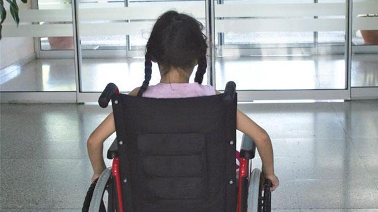 Engelli çocuğun eğitimi de engelli
