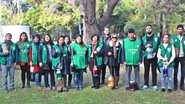 Gönüllüleri İzmirde İyilik Var etkinliğine katıldı