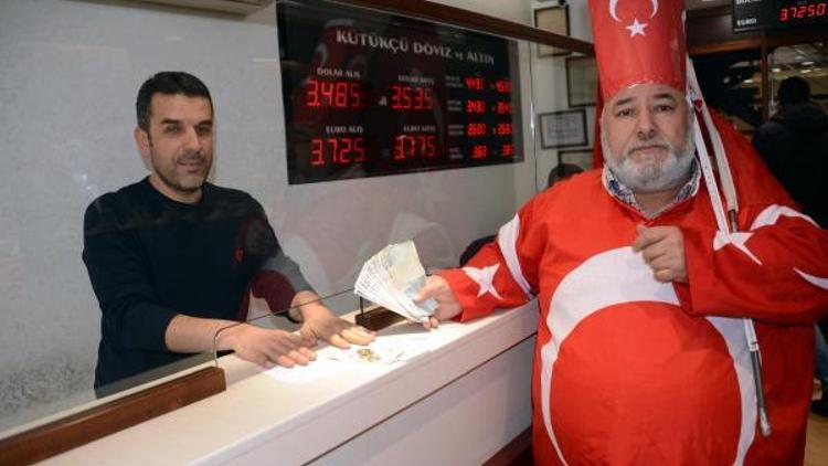 Kahramanmaraşta Dolarını bozdur, oyunu boz kampanyasına destek