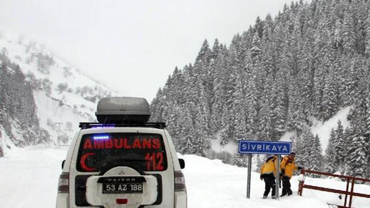 Rize’de sağlık ekiplerinden kar tatbikatı