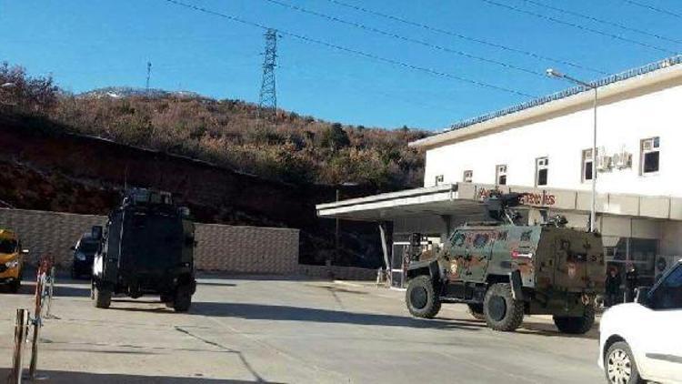 Tunceli-Ovacık yolunda kontrol noktasına saldırı girişiminde bulunan öldürüldü - yeniden