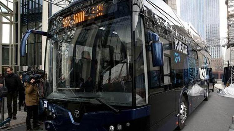 Türkiyenin ilk yerli elektrikli otobüsü yola çıktı