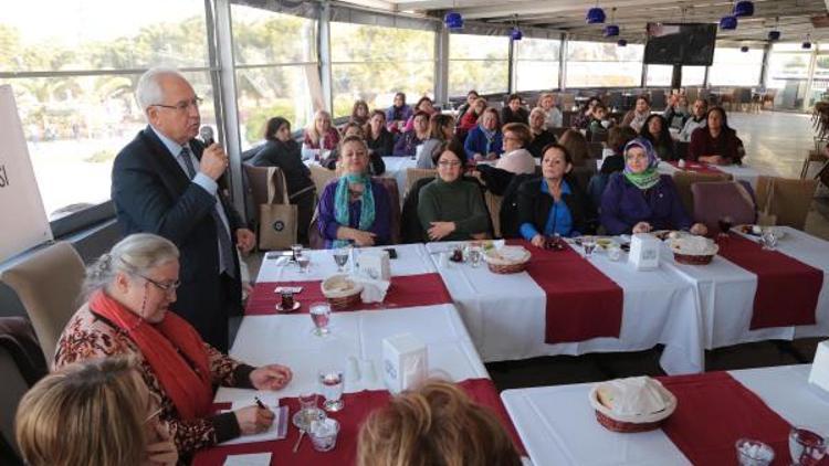 Seçilmiş kadınlar kahvaltıda buluştu