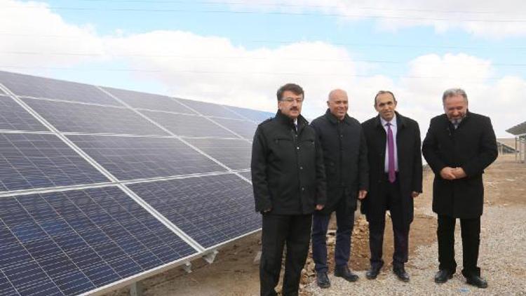 Karamanda güneş enerji santrali elektrik üretime başladı