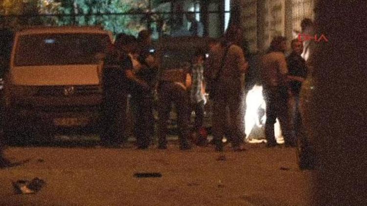 Diyarbakırda karakola bombalı araçla hain saldırı