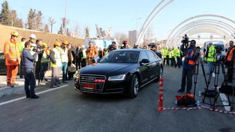 fotoğraflar//Bakan  Arslan, Avrasya Tüp Tünelinde incelemelerde bulundu