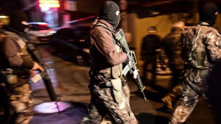 İstanbuldaki saldırı sonrasında 13 gözaltı
