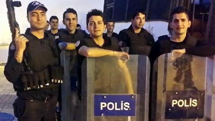 Düğün fotoğrafıyla şehit polis eşinin tabutuna sarıldı