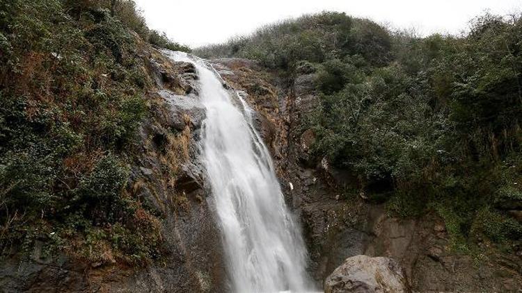 Rize Valisi: Ağaran Şelalesi turizmin cazibe merkezi olacak