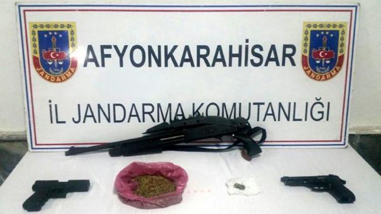 Afyonkarahisarda uyuşturucu operasyonu