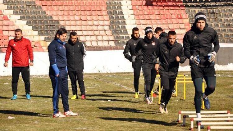 Gaziantepsporda Üzülmez ilk antrenmanına çıktı