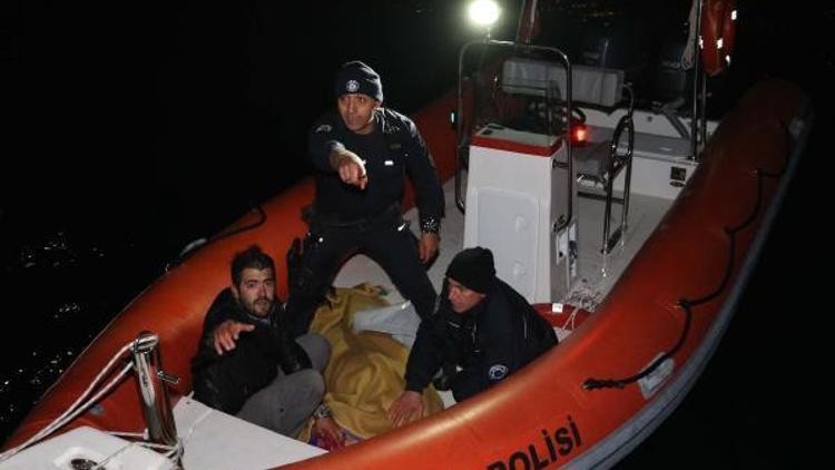 Falezlerden düşen kadını polis kurtardı