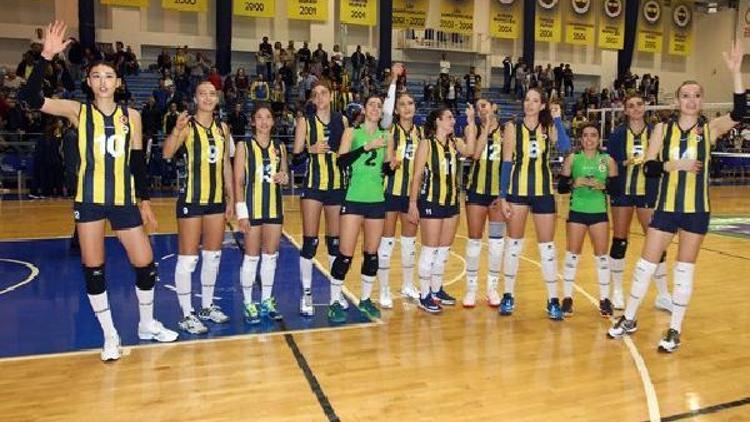Fenerbahçe Kadın Voleybol Takımı Avrupa Ligine galibiyetle başladı