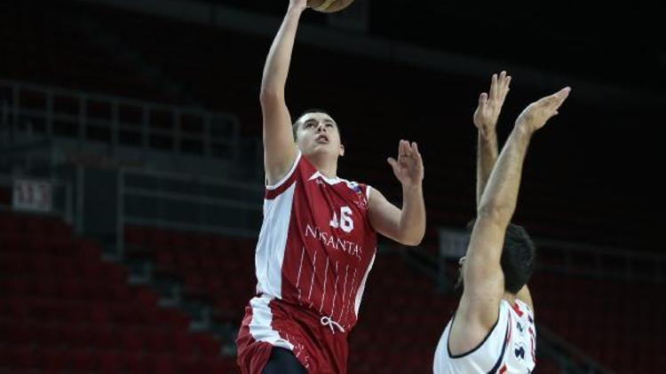 Nişantaşı Üniversitesi son saniye basketi ile kazandı