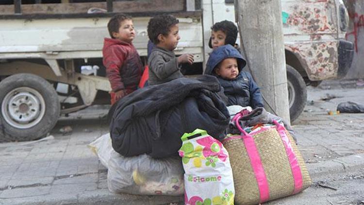 Halepten tahliye süreci yeniden başladı